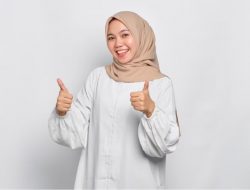 Inspirasi Warna Hijab yang Netral Bisa untuk Berbagai Warna Baju
