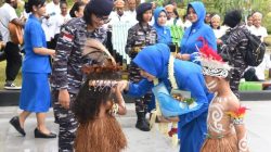 Peduli Sesama, Jalasenastri Laksanakan Bakti Sosial di Biak Papua.