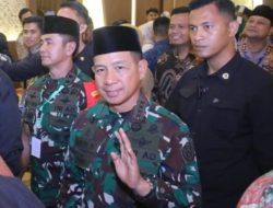 Panglima TNI Dampingi Presiden RI Membuka Kongres HMI Ke-XXXII dan Kohati Ke-XXV