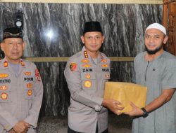 Berkah Ramadan 2025, Kapolres Metro Tangerang Kota Wakafkan Al-Qur’an Ajak Remaja Belajar Agama