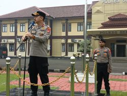 Wakapolres Serang Pimpin Apel Pagi Jam Pimpinan